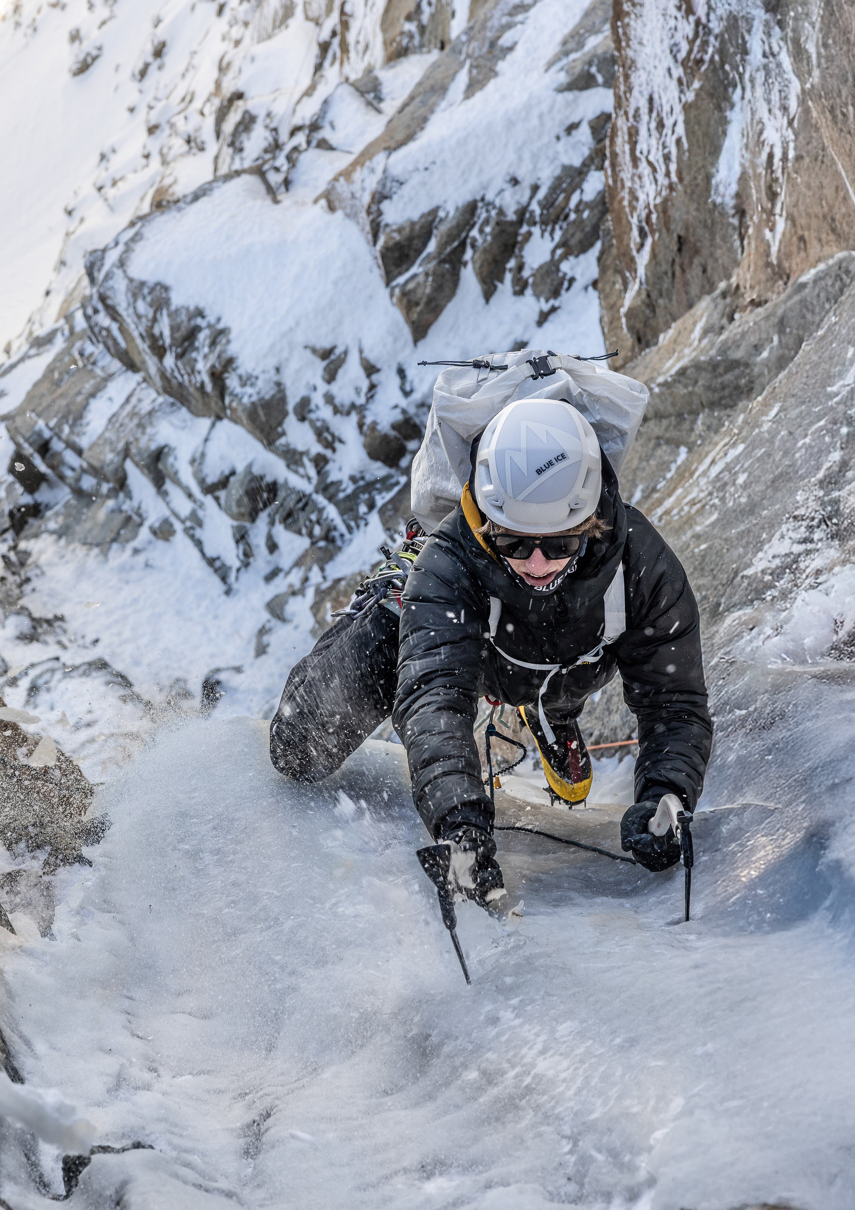 Climbing and mountaineering books – Blue Ice